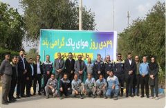 درختکاری به مناسبت روز هوای پاک در پتروشیمی کارون