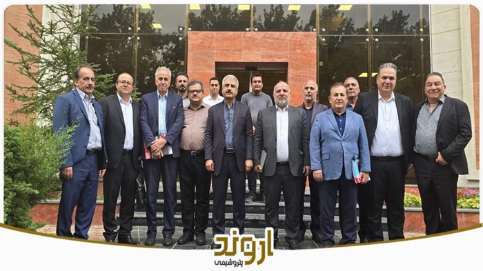 بازدید مدیرعامل و مدیران ارشد پتروشیمی اروند از مجموعه شرکتهای فراسان بازدید مدیرعامل و مدیران ارشد پتروشیمی اروند از مجموعه شرکتهای فراسان