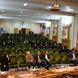 تجلیل از بانوان شاغل شركت پتروشیمی شیراز همزمان با ولادت حضرت فاطمه زهرا (س)