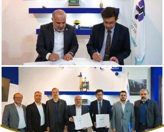 امضای تفاهمنامه همکاری پتروشیمی اروند و یک شرکت دانشبنیان در زمینه کاهش مصرف آب و انرژی امضای تفاهمنامه همکاری پتروشیمی اروند و یک شرکت دانشبنیان در زمینه کاهش مصرف آب و انرژی