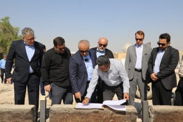 سرانه فضای آموزشی شهر بندرامام خمینی، ۱.۳ متر مربع کمتر از میانگین کشوری است/ با اجرای طرح‌های مدرسه‌سازی، به دنبال ارتقای استانداردهای آموزشی در این شهرستان هستیم 