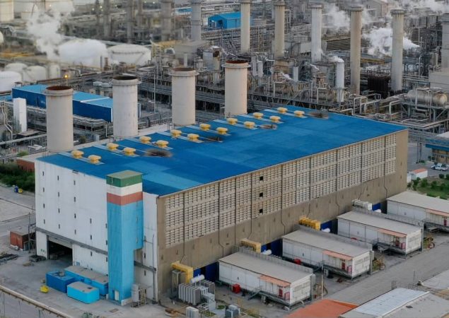 صرفه جویی ارزی با بومی‌سازی سیستم اصلی توربین نیروگاه پتروشیمی بندرامام