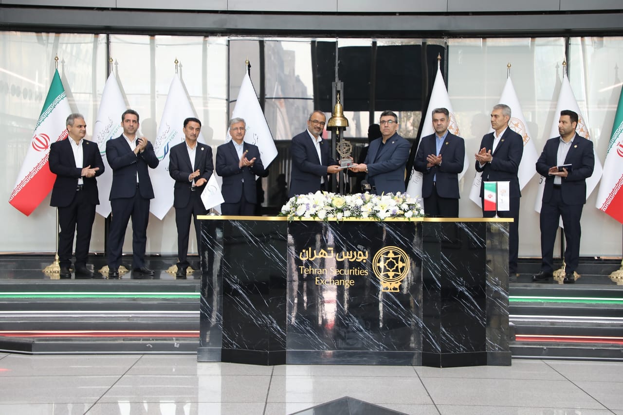 بدری: «پتروشیمی بوعلی سینا» با رویکرد شفافیت، بهره‌وری و توسعه پایدار در مسیر رشد مستمر قرار دارد/ کاهش ۶۵ درصدی هزینه‌های حمل رافینیت با تقویت فروش داخلی/ ۴۶ همت، عملکرد فروش شش‌ماهه