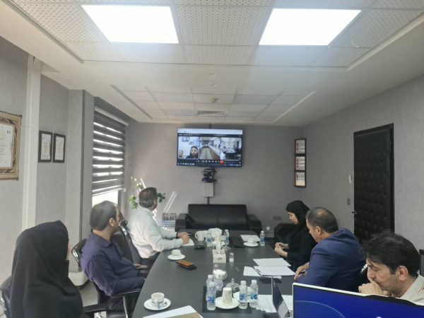 مهر تایید بر اجرای اثر بخش سیستم های مدیریت کیفیت ایمنی بهداشت و محیط زیست با ممیزی فرآوردی‌ها