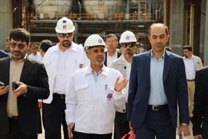 بازدید مشاور وزیر و رئیس مرکز حراست وزارت تعاون، کار و رفاه اجتماعی از شرکت توسعه پلیمر پادجم