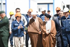 حضور امام جمعه ارومیه در جمع کارگران پتروشیمی ارومیه