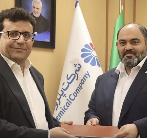 تقدیر مدیرکل تعاون، کار و رفاه اجتماعی بوشهر از مدیرعامل پتروشیمی جم