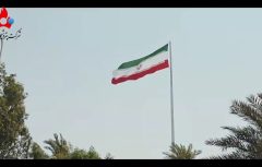 همزمان با آغاز هفته دولت در مراسمی پرچم مقدس جمهوری اسلامی ایران در پتروشیمی فارابی به اهتزاز درآمد