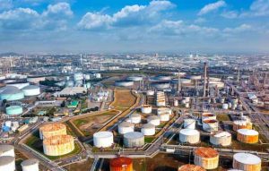 پتروشیمی آبادان به هلدینگ خلیج فارس و اهداف واگذار می شود